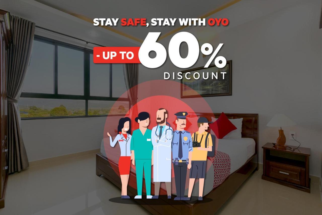 Istana Permata Juanda Hotel Sawotratap Ngoại thất bức ảnh